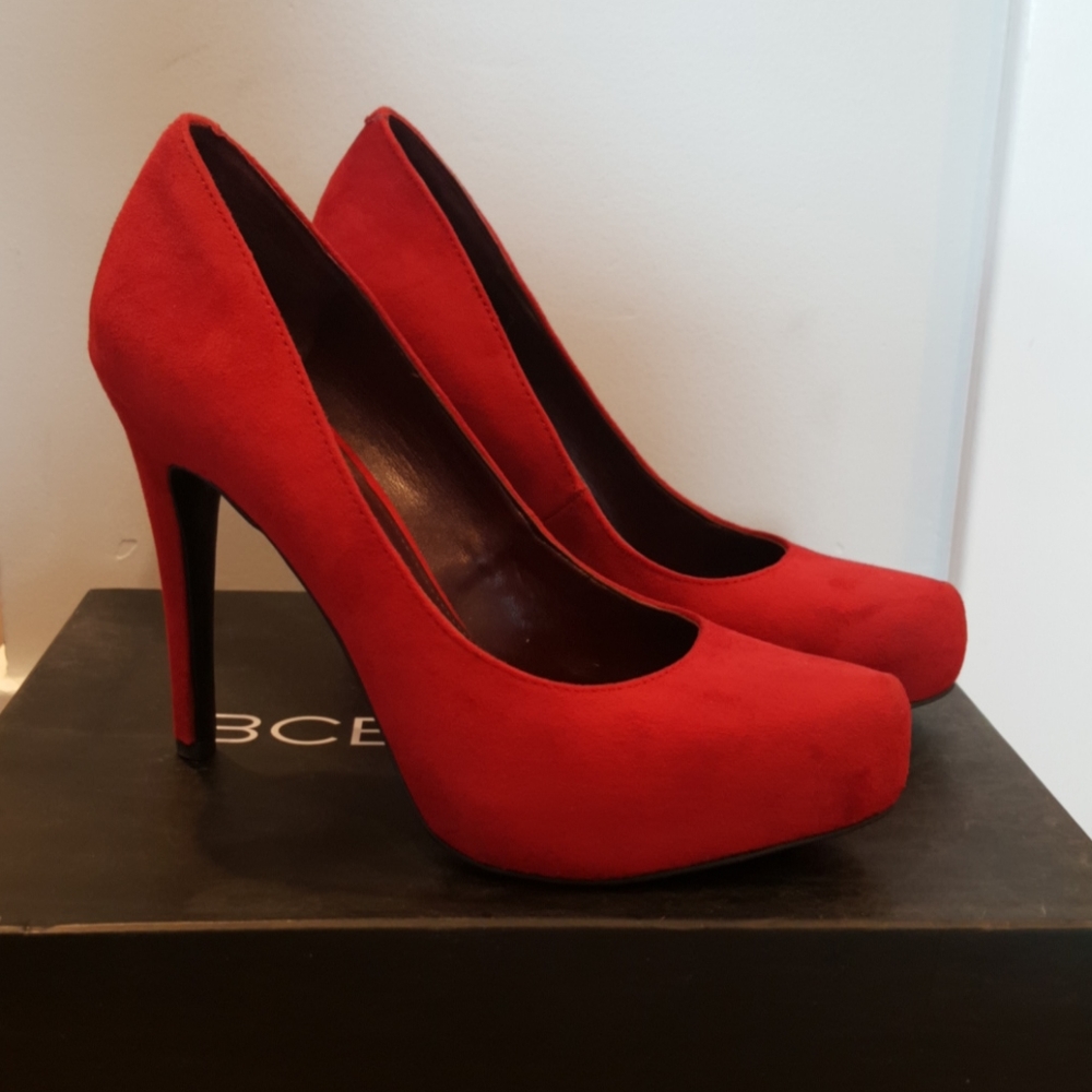 BCBGeneration Parade Pumps